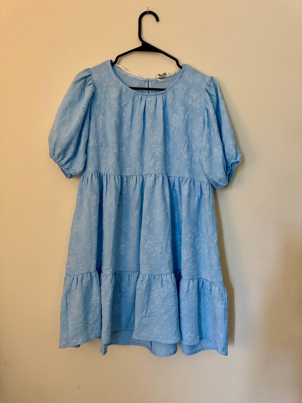NWT Umgee Baby Blue Textured Floral Puff Sleeve Tiered Babydoll Dress Medium